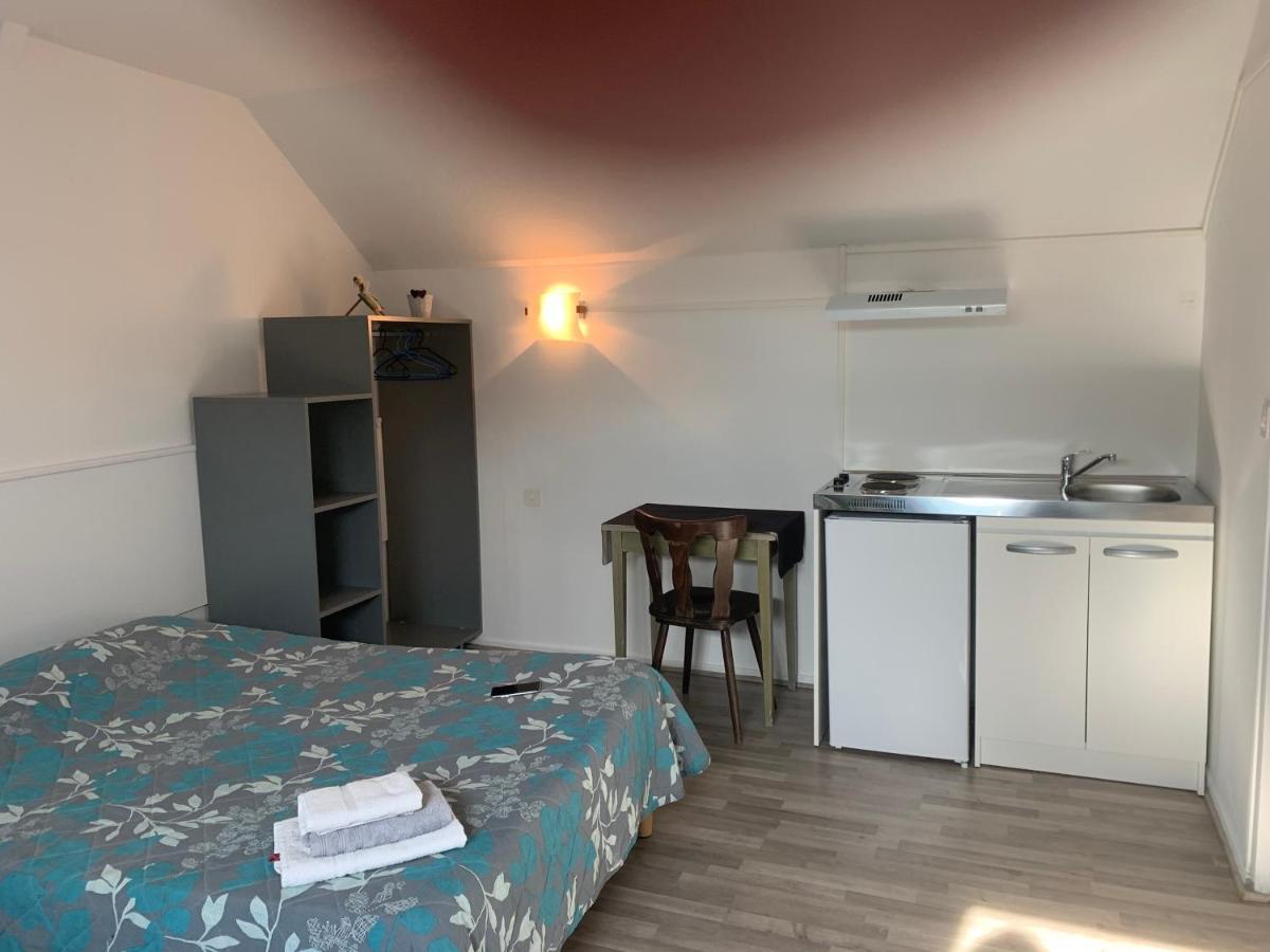 Hotel Le Cosy Pont-de-Cheruy Bagian luar foto
